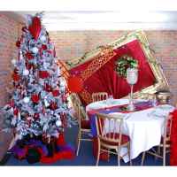 Christmas Romance Tree with chaise longue